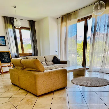 Como Lake Holiday Holiday home *
