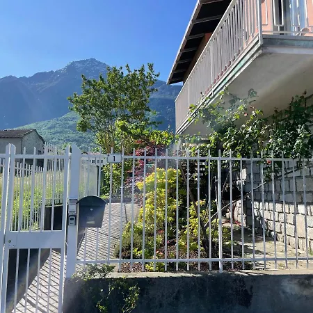Como Lake Holiday Holiday home *